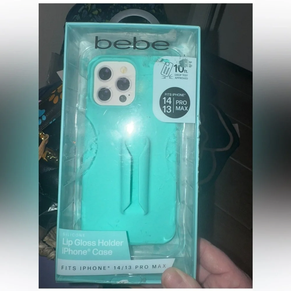 BEBE IPhone 13,14 pro plus silicone lipgloss holder phone case Tiffany blue nwt